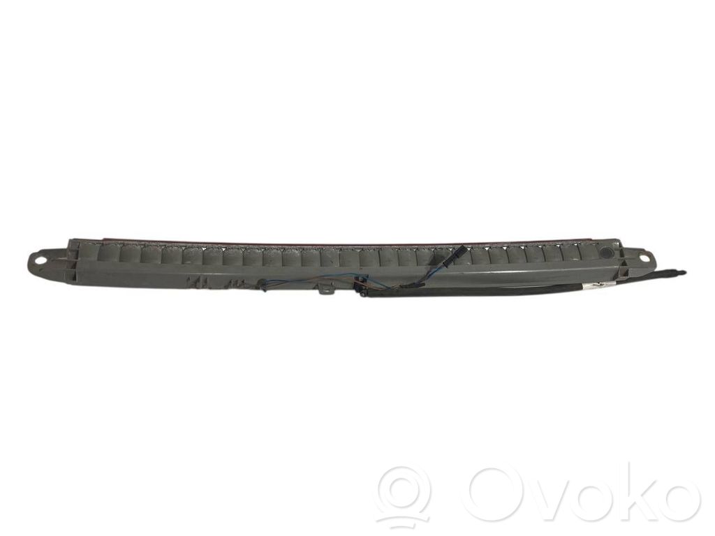 Additional brake light