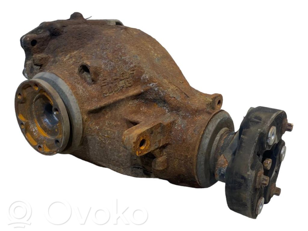 Aizmugurējais reduktors