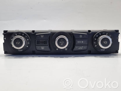 Gaisa kondicioniera / klimata kontroles / salona apsildes vadības bloks (salonā)