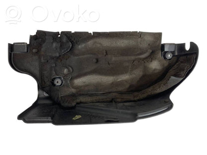 Engine cover (decorative trim)