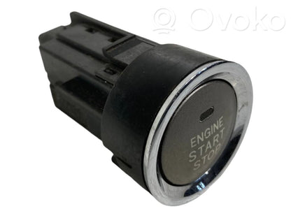 Выключатель зажигания и стартера автомобиля