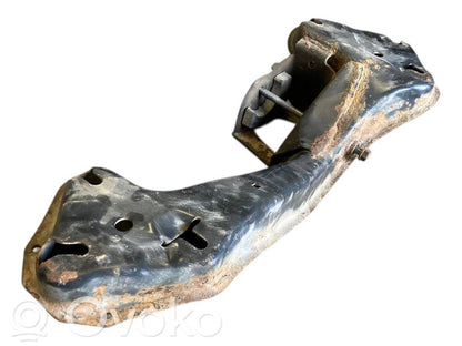 Pārnesumkārbas stiprinājuma kronšteins