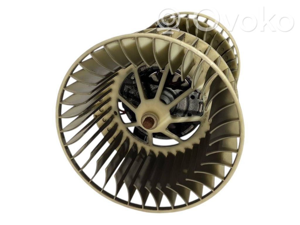 Mazā radiatora ventilators