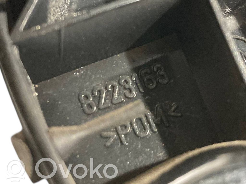 Ручка открывания капота двигателя