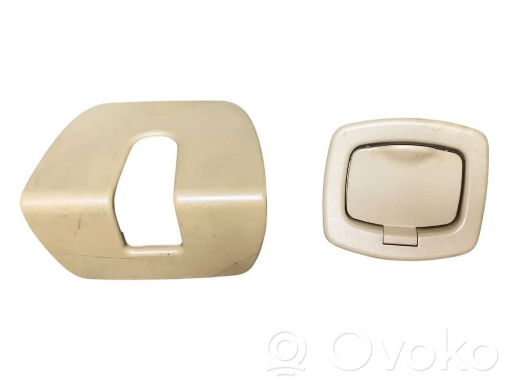 Salona daļu komplekts