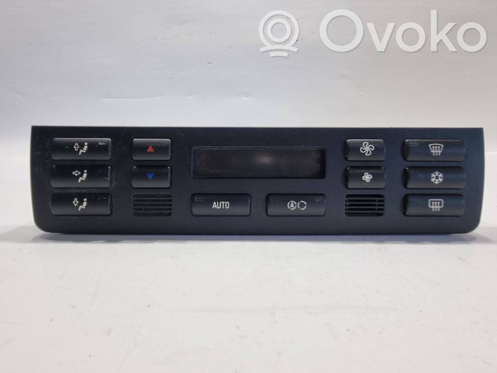 Air conditioning / climate control / interior heating control unit (in the passenger compartment)
