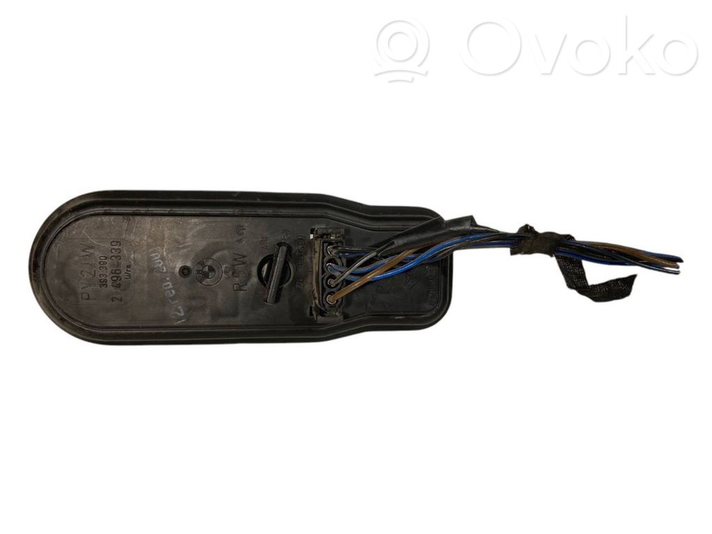 Rear lamp cover holder