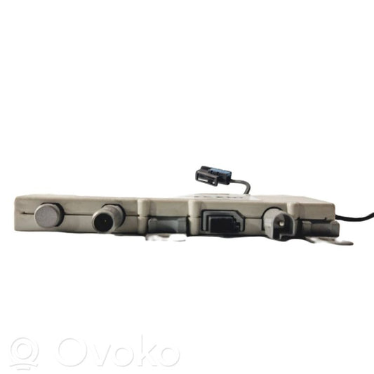 Antenna amplifier