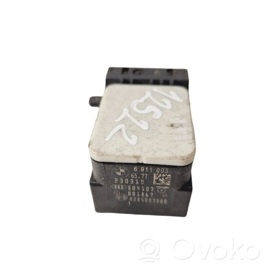 Airbag impact sensor