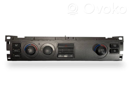 Air conditioning / climate control / interior heating control unit (in the passenger compartment)