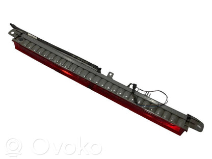 Papildu bremžu signāla lukturis