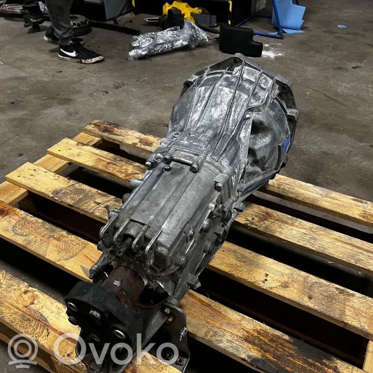 Механическая 6-ступенчатая коробка передач