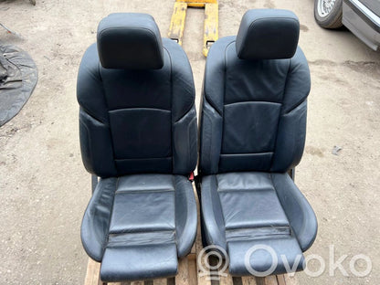 Комплект сидений