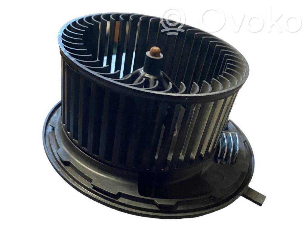 Mazā radiatora ventilators