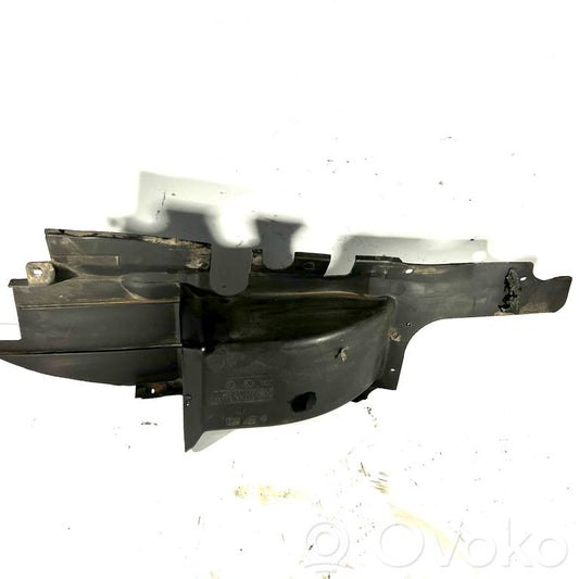 Brake cooling air duct