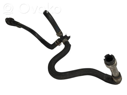 Degvielas caurulīte (-es)