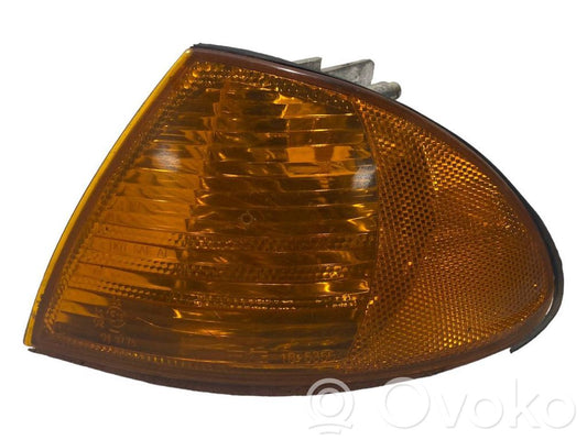 Priekšējais pagrieziena lukturis