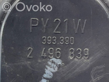 Aizmugurējais lukturis virsbūvē