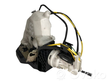 Aizmugurē slēdzene