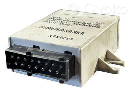 Trailer hitch control unit