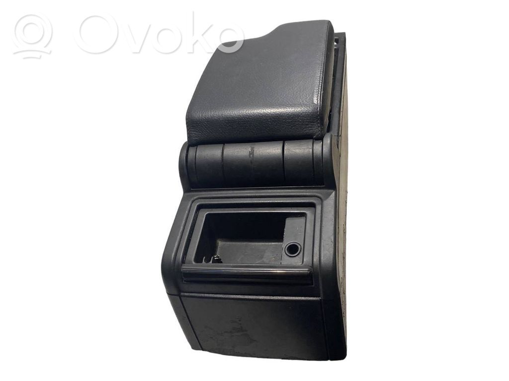 Подлокотник