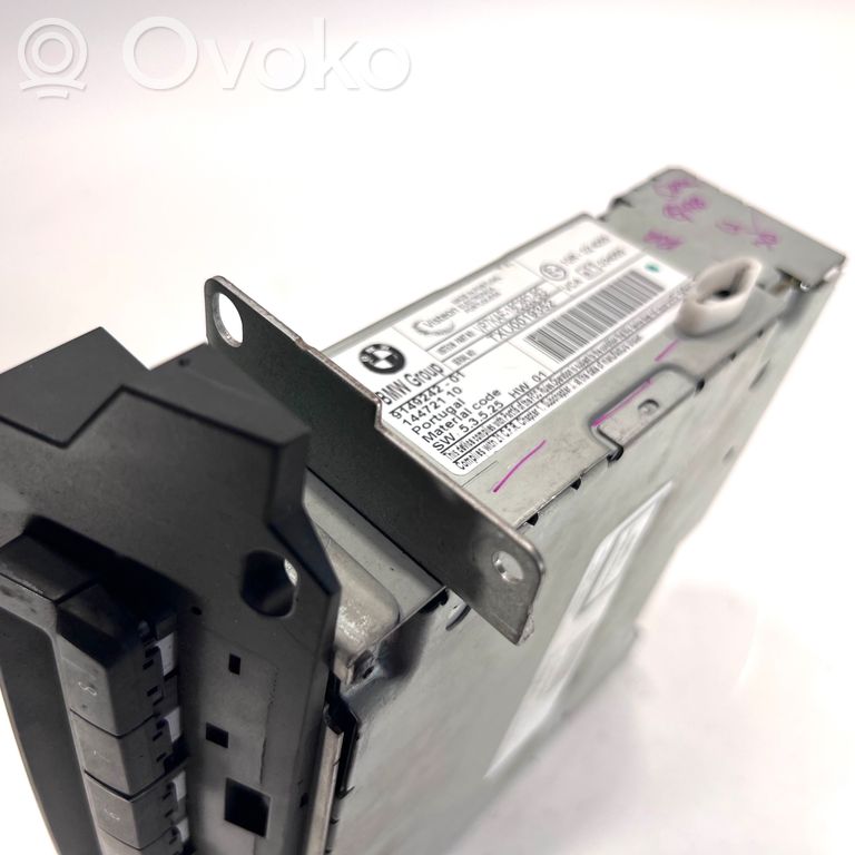 Радио / CD/DVD-плеер / навигация