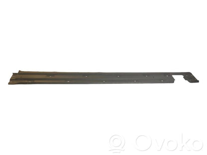 Side underbody protection