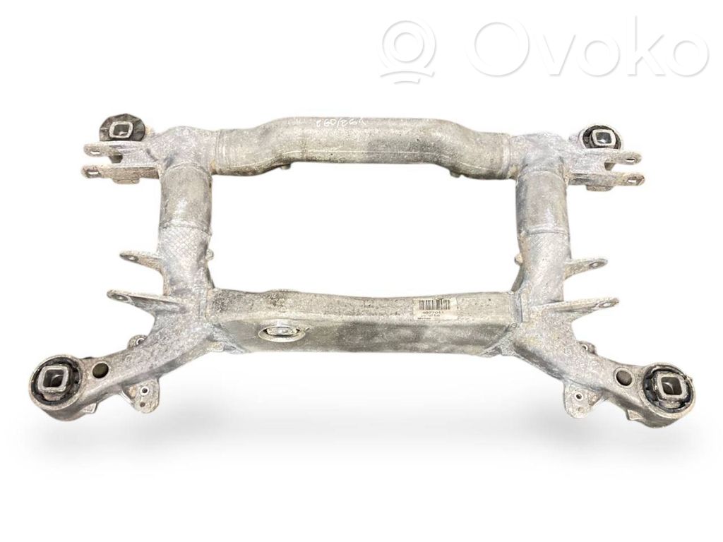 Pusrāmis aizmugurējais / priekšējais