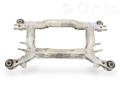 Pusrāmis aizmugurējais / priekšējais