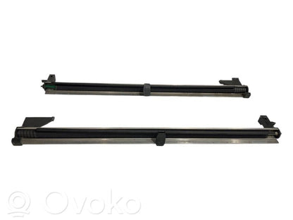 Apšuvums aizmugurējām durvīm