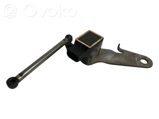 Height sensor (headlights)