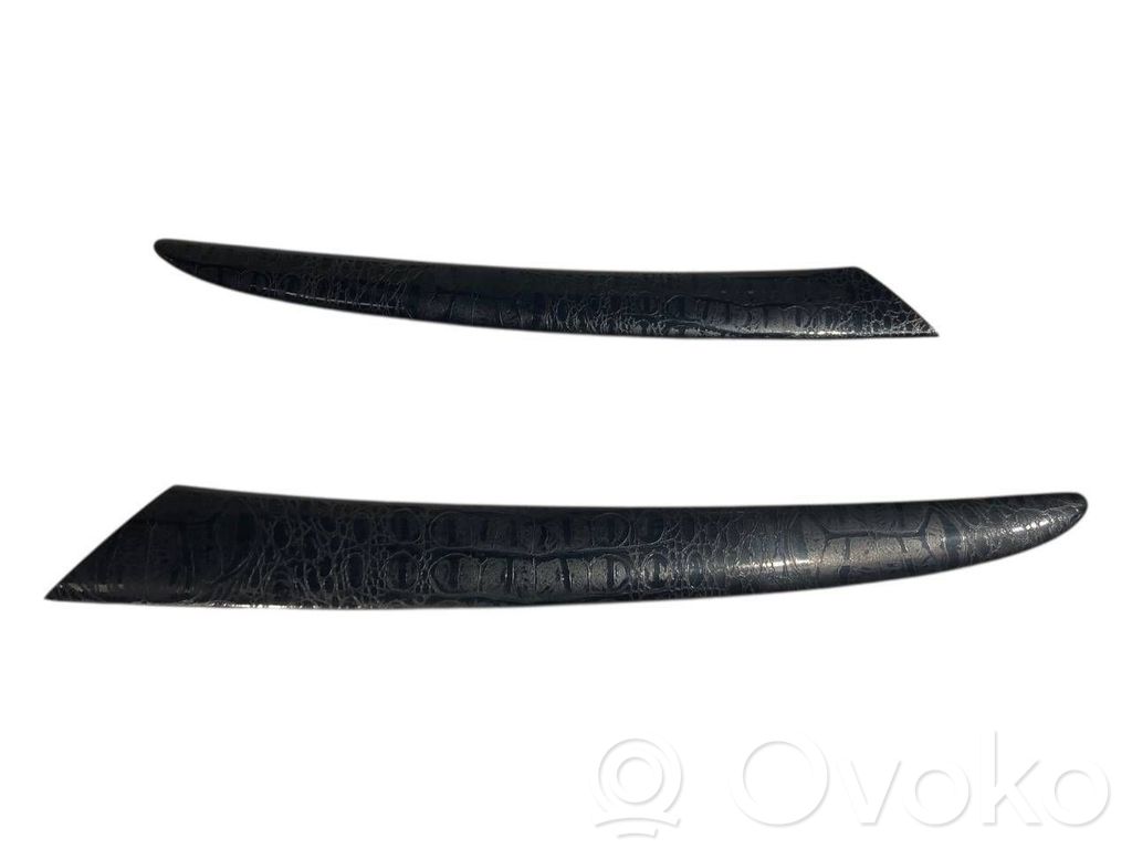 Salona dekoratīvās apdares komplekts