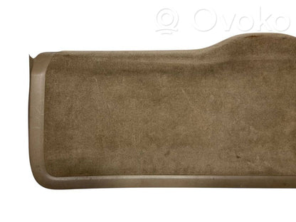 Bagāžnieka dekoratīvā apdare