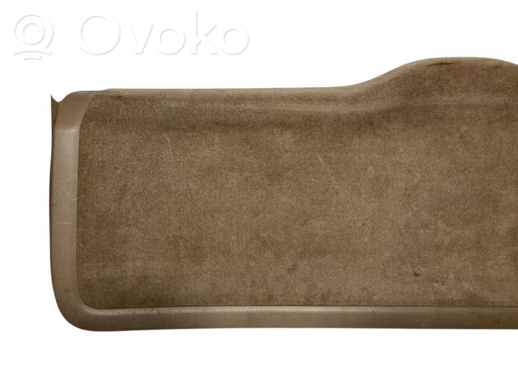 Bagāžnieka dekoratīvā apdare