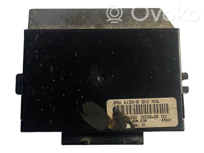 Trailer hitch control unit