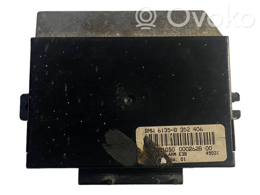 Trailer hitch control unit