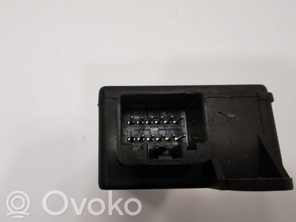 Rokas bremžu vadības modulis