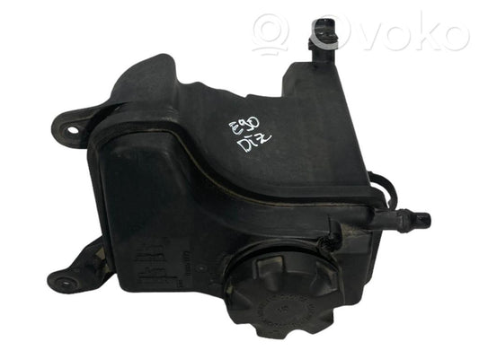 Coolant expansion tank