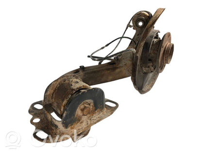 Rear wheel hub shaft joint (stupica, capfa)
