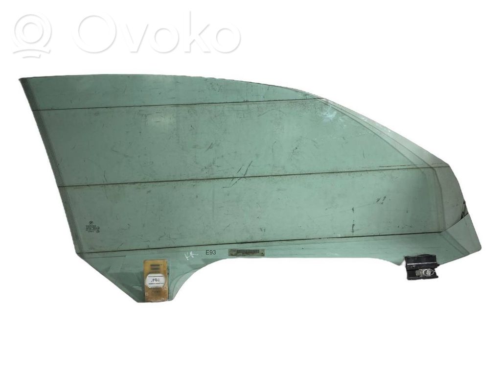 Priekšējo durvju stikls(divdurvju mašīnas)