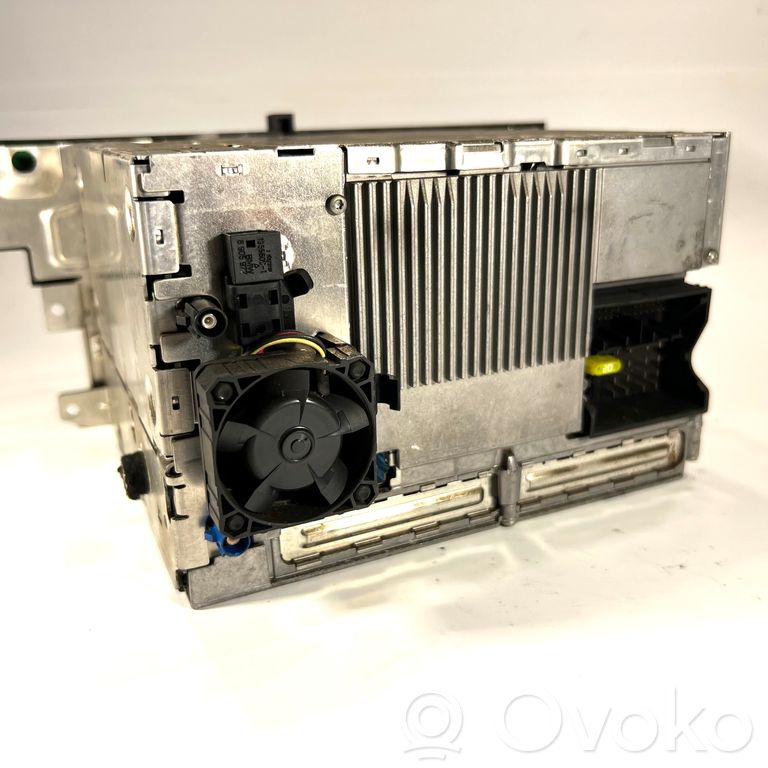 Радио / CD/DVD-плеер / навигация