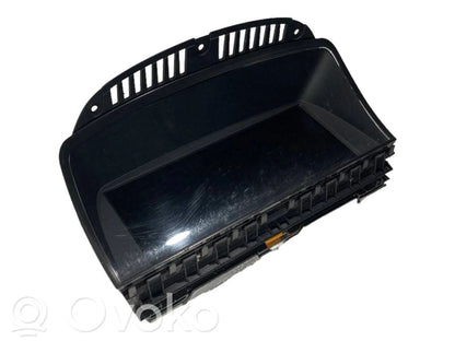 Ekrāns / displejs / mazais ekrāns