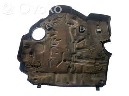 Engine cover (decorative trim)