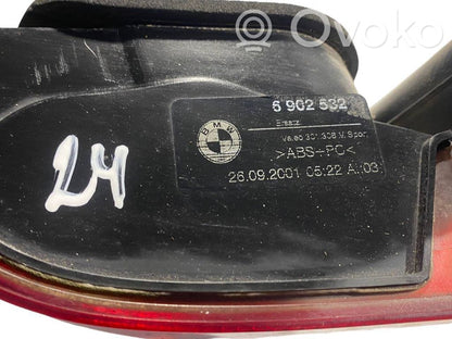 Aizmugurējais lukturis virsbūvē