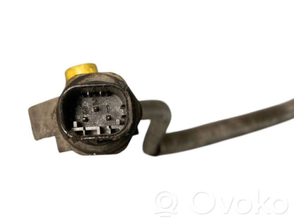 Air conditioner pipe(s) / hose(s)