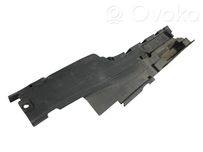 Cita veida bagāžnieka dekoratīvās apdares detaļa