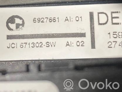 Priekšējo durvju apdare