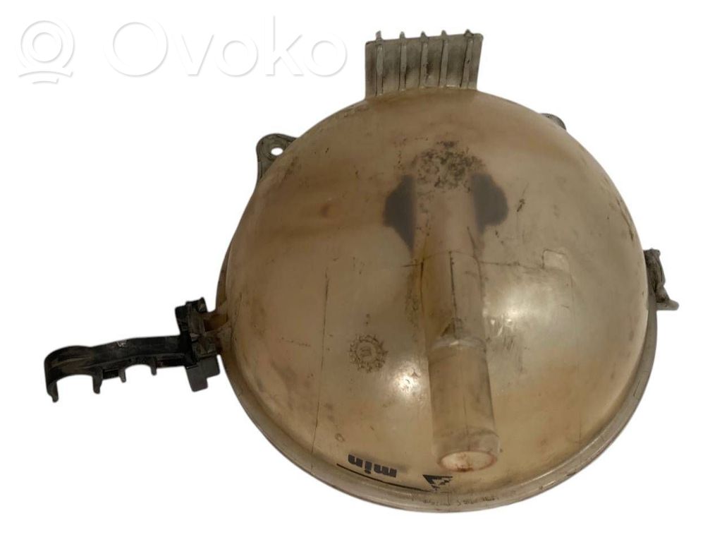 Coolant expansion tank