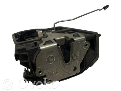 Aizmugurē slēdzene