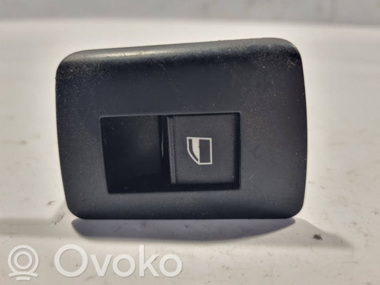 Power window switch